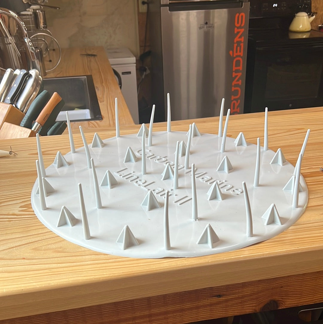 Line lair II Fly Fine Management Mat Skiff Supply