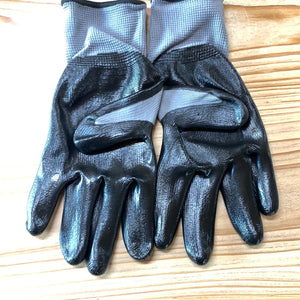 Thin Gloves
